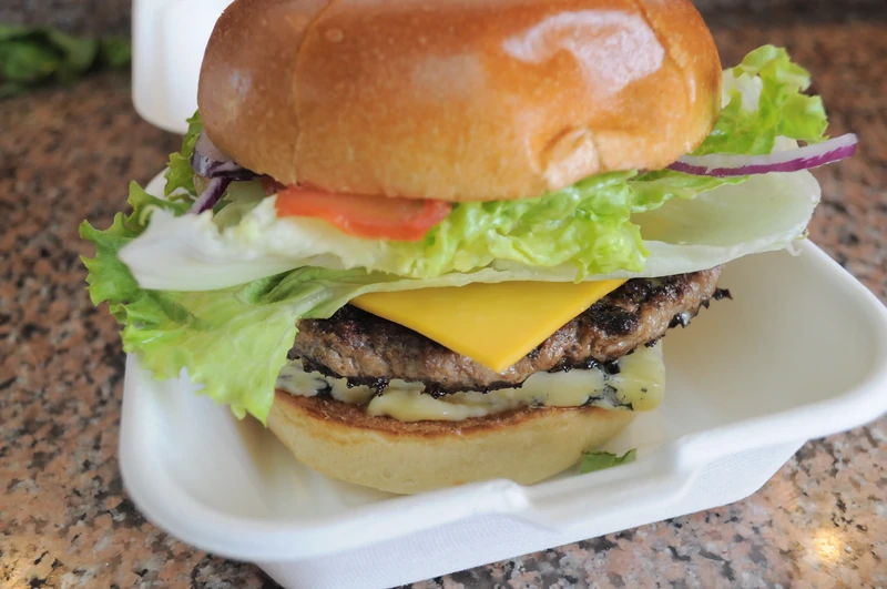 Burger du moment Fourme d'Ambert (avril 2026)